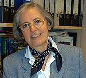 Dr. Anna Wobus