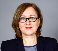 Julia Szendrödi.