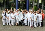 Das Mitarbeiterteam mit Klinikdirektor